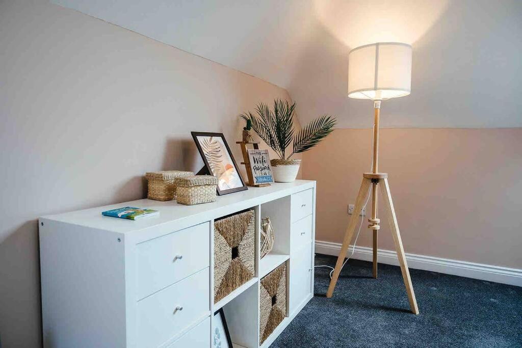Boho Loft In Somerset - Private Parking Radstock Exterior foto